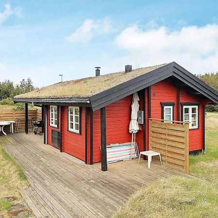 Serene In Lokken With Terrace Barbecue 펜션 Gronhoj (Nordjylland)